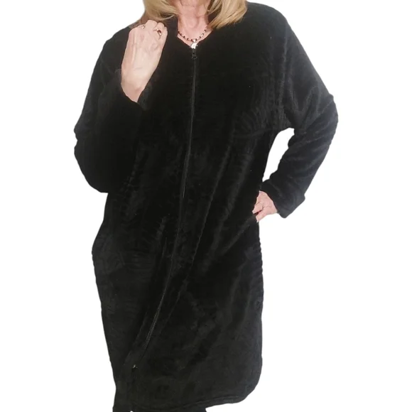 Just Love Black Zip-up Robe - Picture 5 of 6